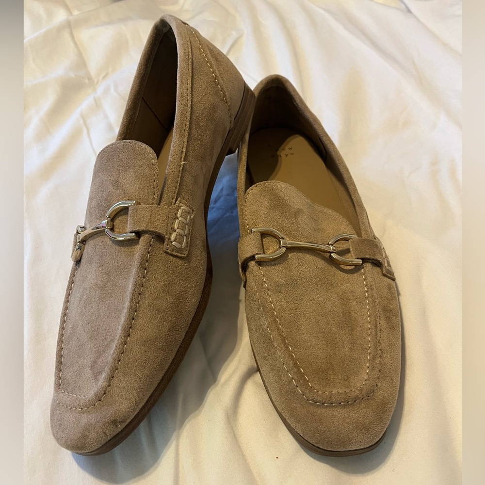 Tan Loafers for Women
